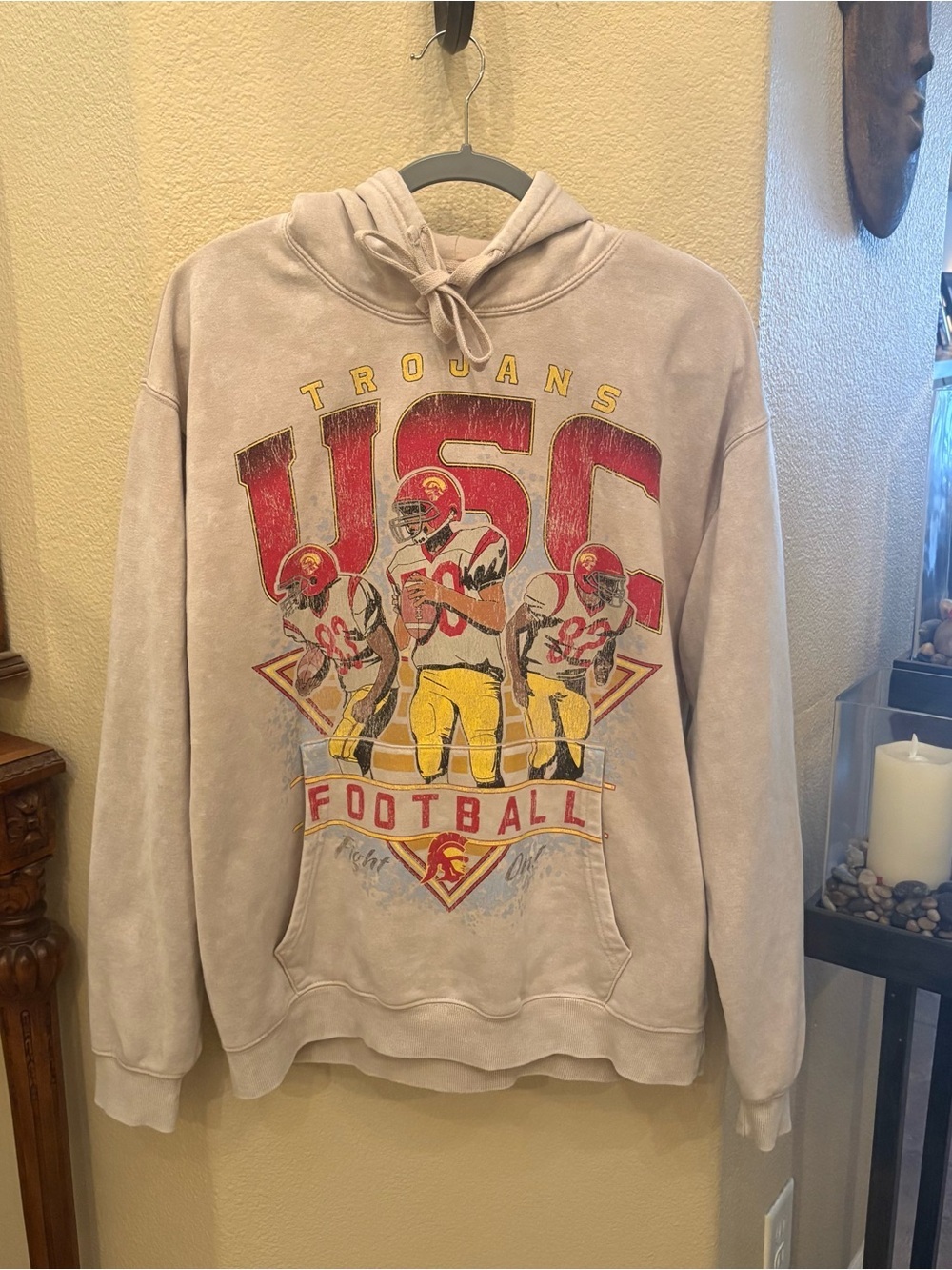 USC Trojans Beige Football Graphic Hoodie Oversized Sweatshirt Size Medium